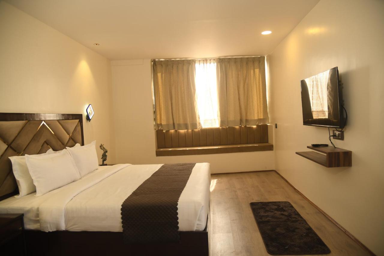 Cloud Social Hotel Shillong Esterno foto
